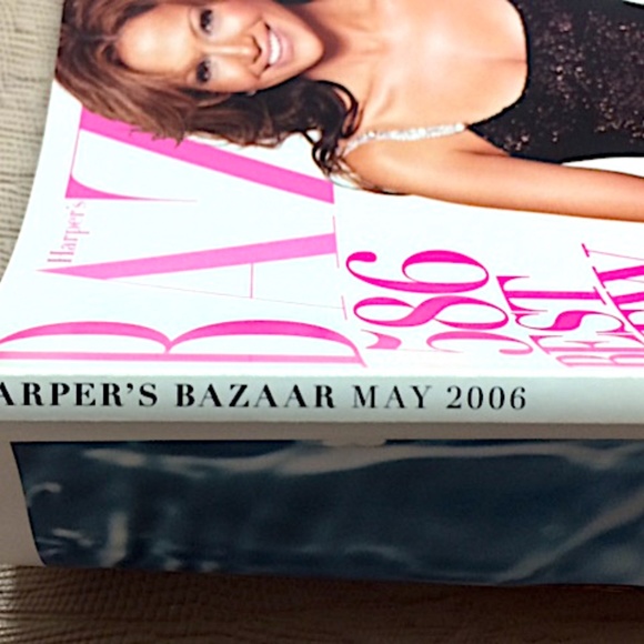 JENNIFER LOPEZ Harper's Bazaar Magazine May 2006 Like New - Picture 3 of 5